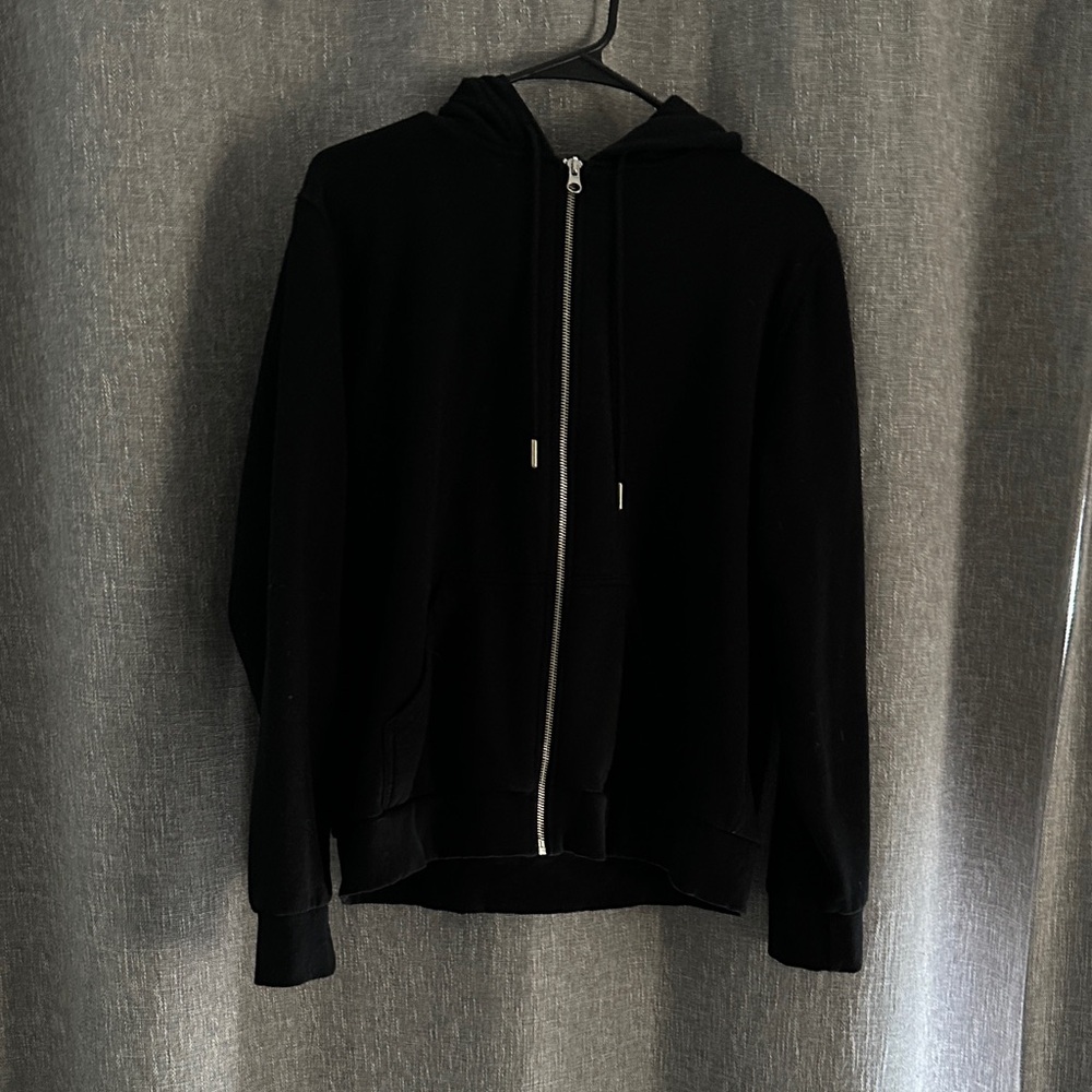 H&M Black Hoodie Sweater